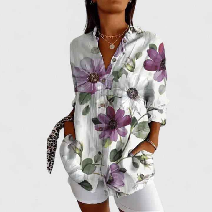 Trindade – Blusa Floral com Botões