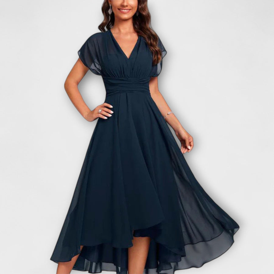 Amedo – Vestido de Festa com Decote em V