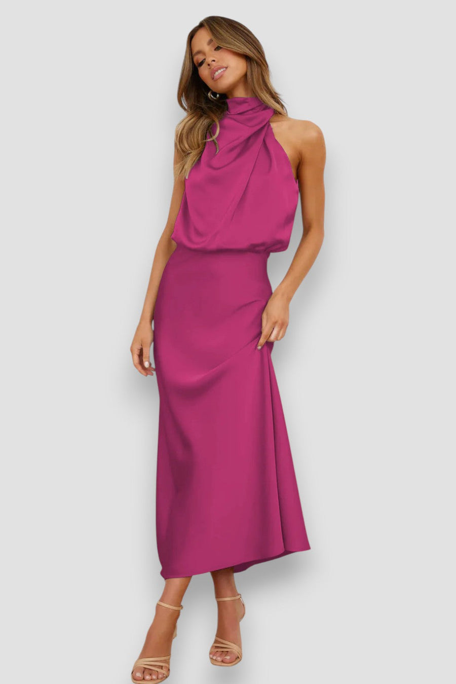 Gimonde – Vestido de Cetim com Decote Halter