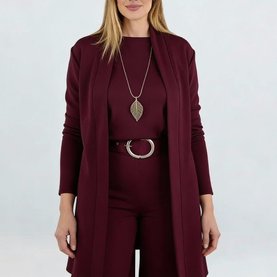 Casal de Loivos – Conjunto de Três Peças em Creme