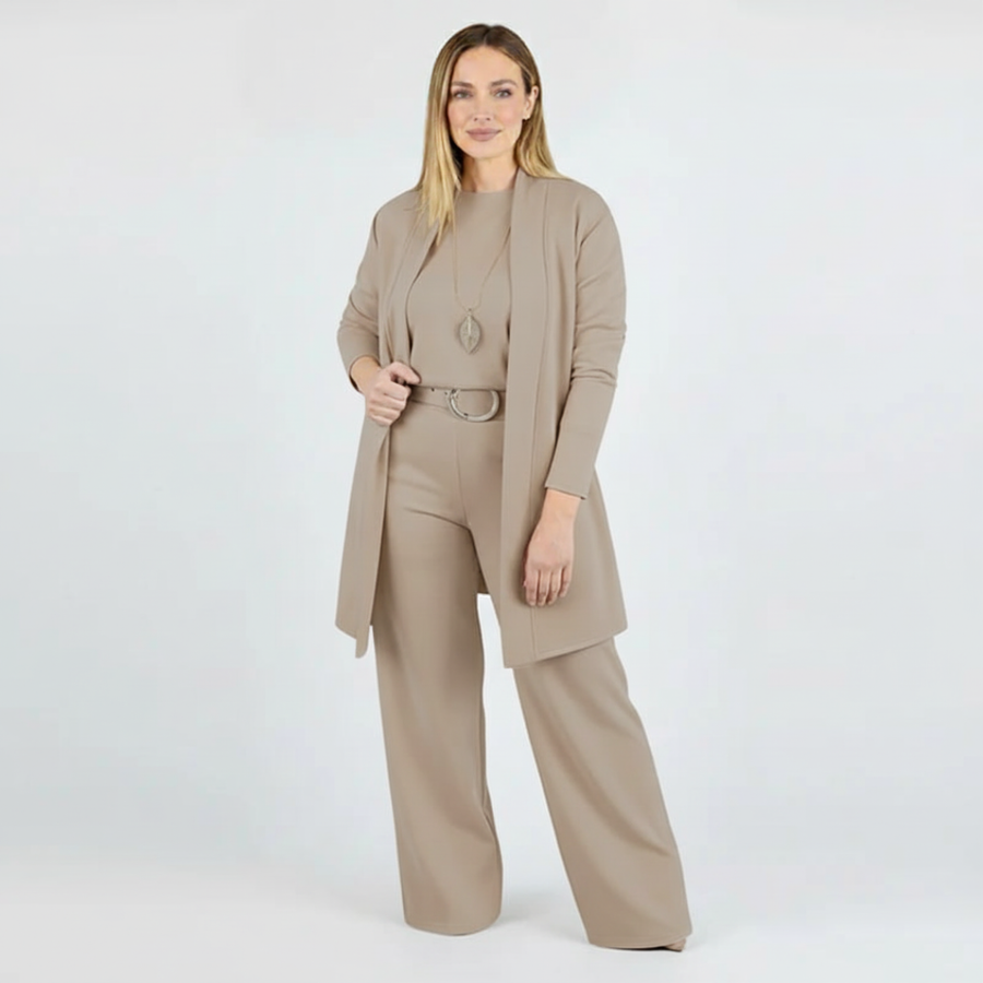 Casal de Loivos – Conjunto de Três Peças em Creme
