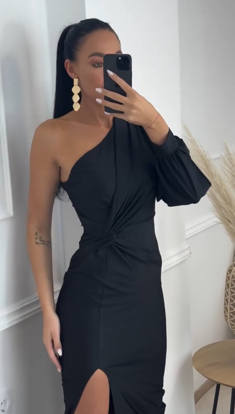 Lardosa – Vestido com Fenda Lateral