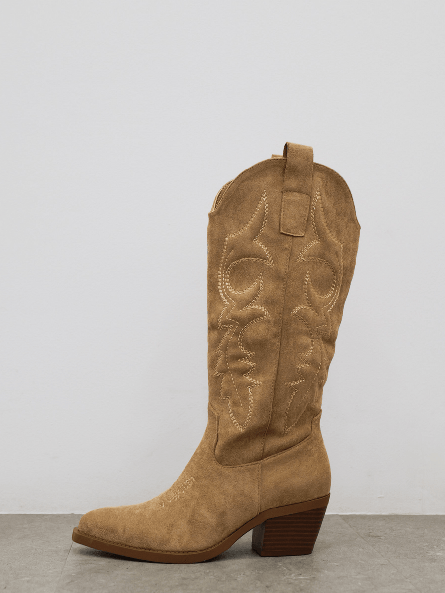 Bota de biqueira em estilo cowboy bege