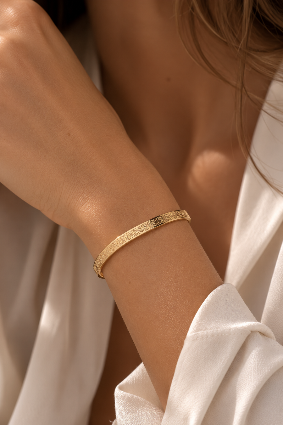 Corvo – Pulseira Rígida Minimalista