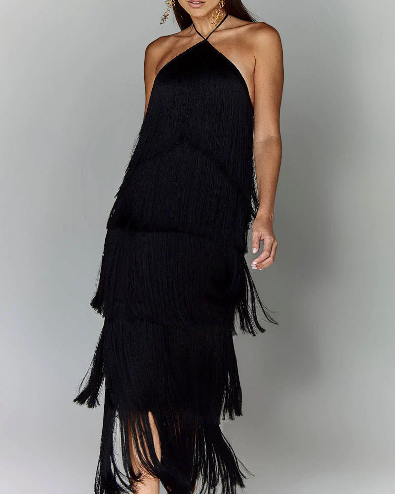 Brejão – Vestido com Borlas e Costas Abertas