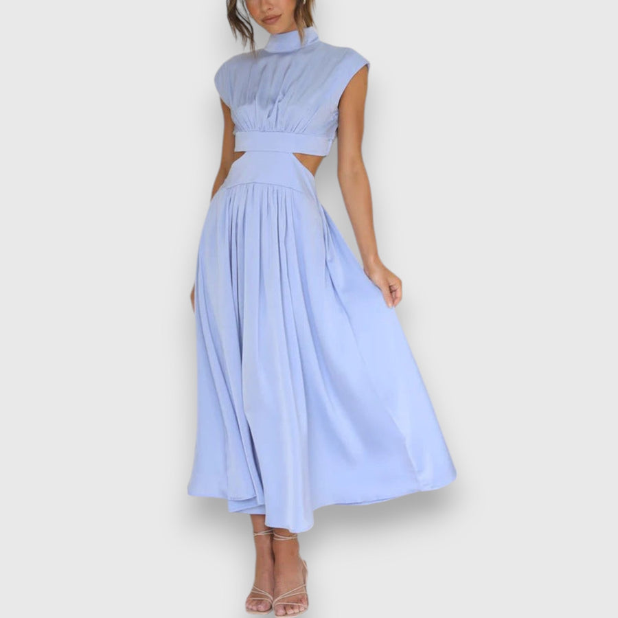 Mora – Vestido Maxi com Recortes na Cintura