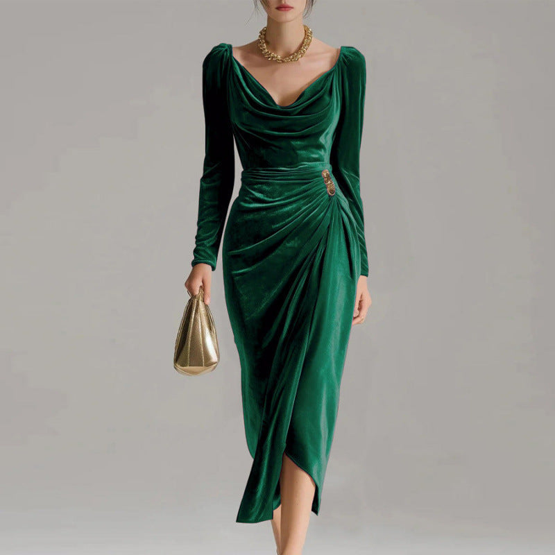 Vidago – Vestido de Veludo Plissado