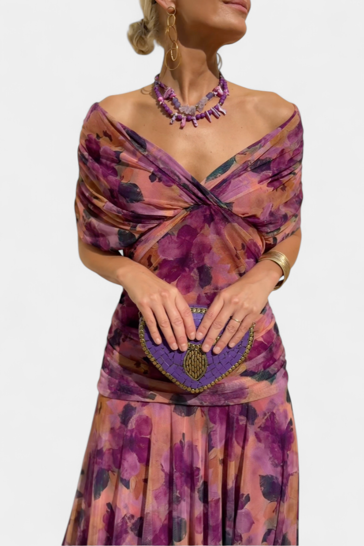 Vilarandelo – Vestido Largo de Flores com Decote em V
