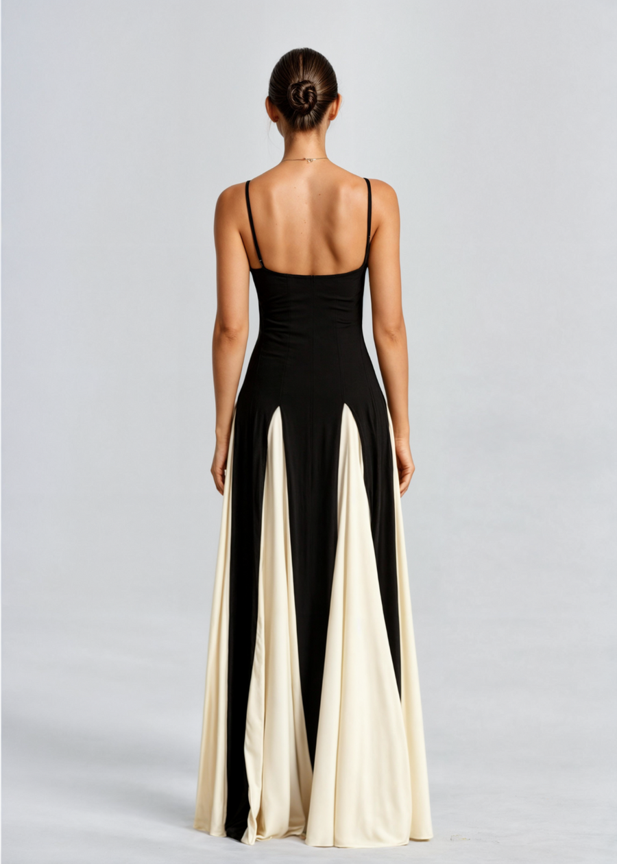 Brandara – Vestido Longo com Corpete Coração