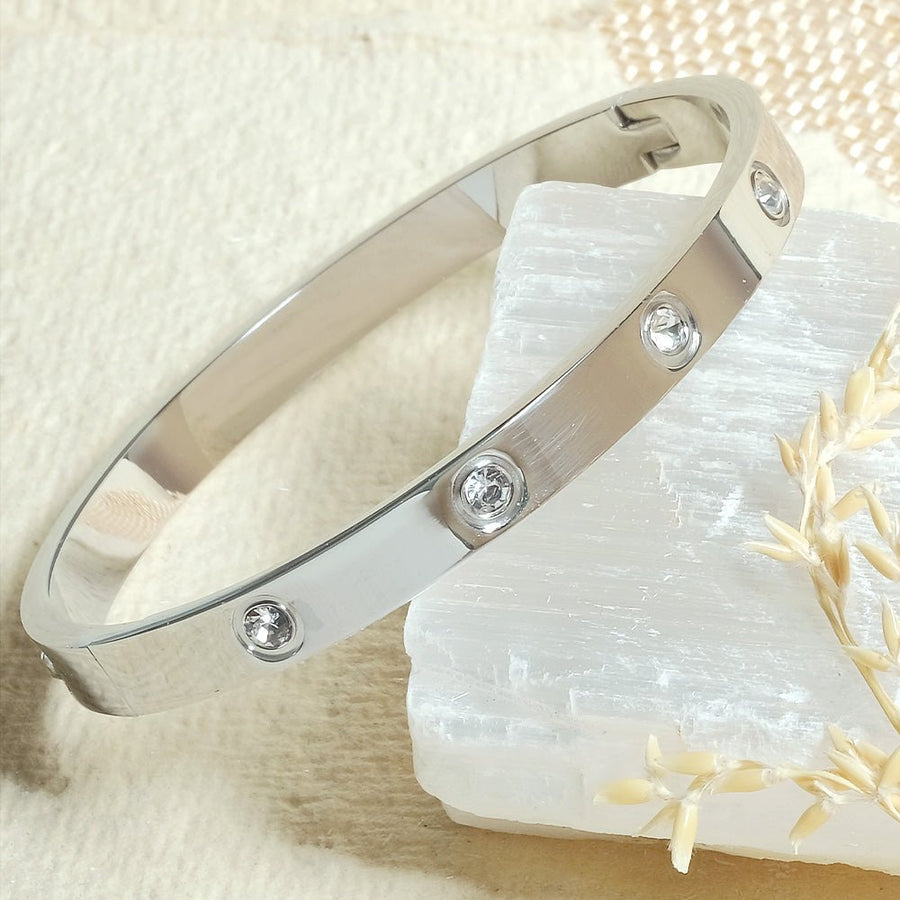 Caniçal – Pulseira Bangle com Cristais