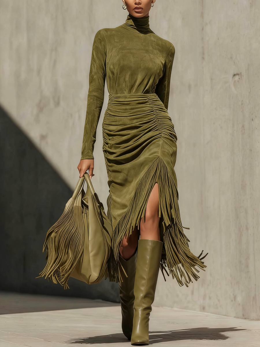 Prado Gatão – Vestido Midi Cruzado de Camurça