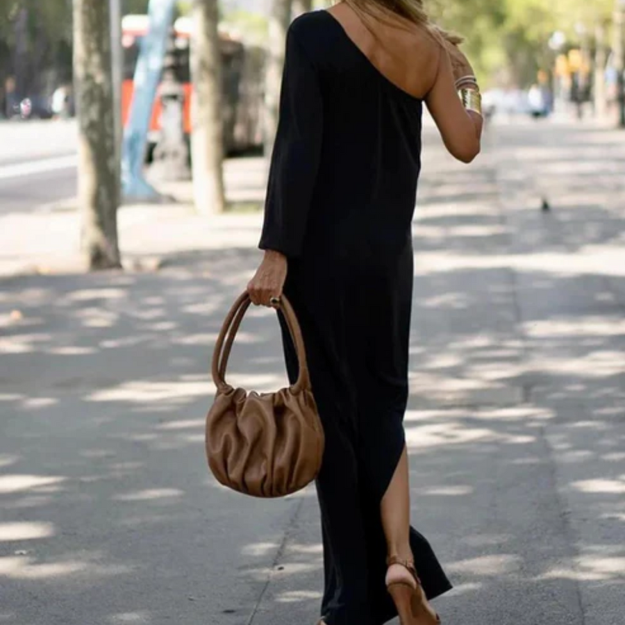 Trevões – Vestido de Um Ombro
