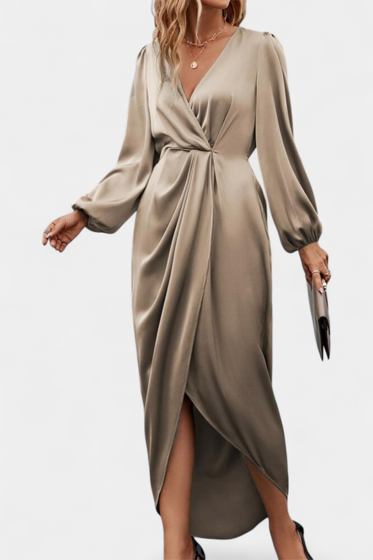 Vila Pouca – Vestido Maxi com Racha Lateral