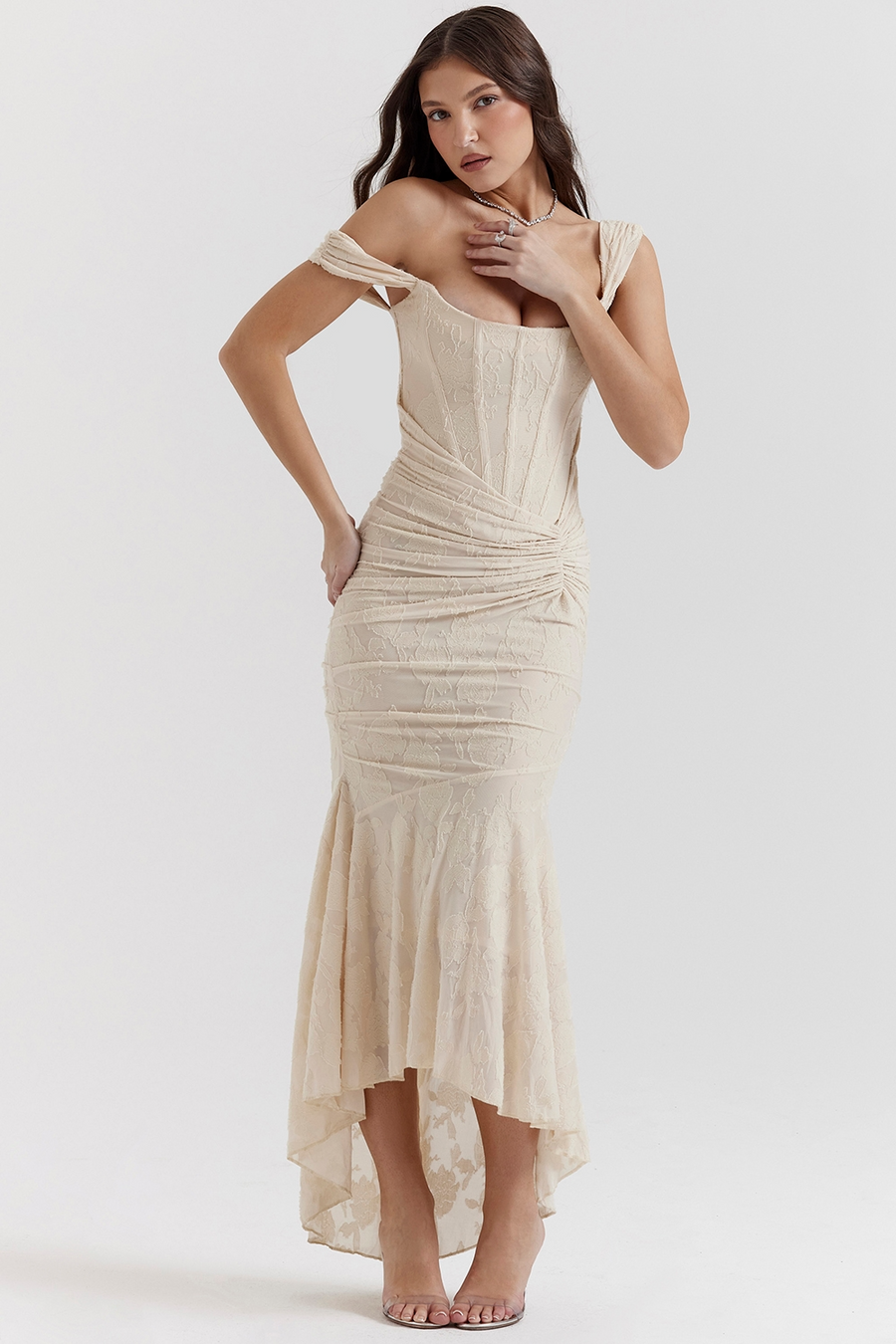 Espinhosela – Vestido Longo de Renda