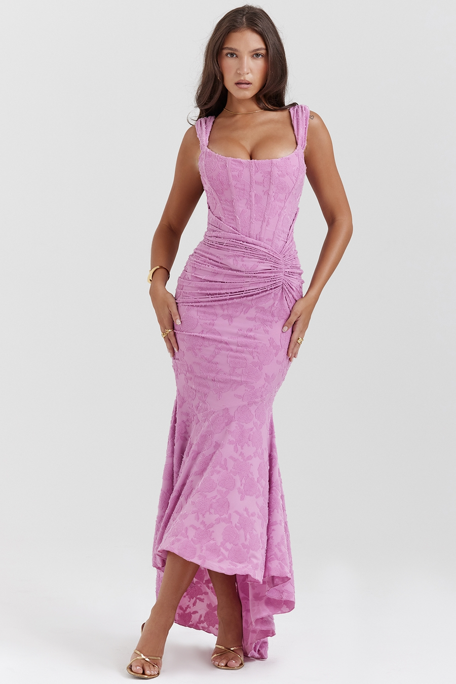Espinhosela – Vestido Longo de Renda