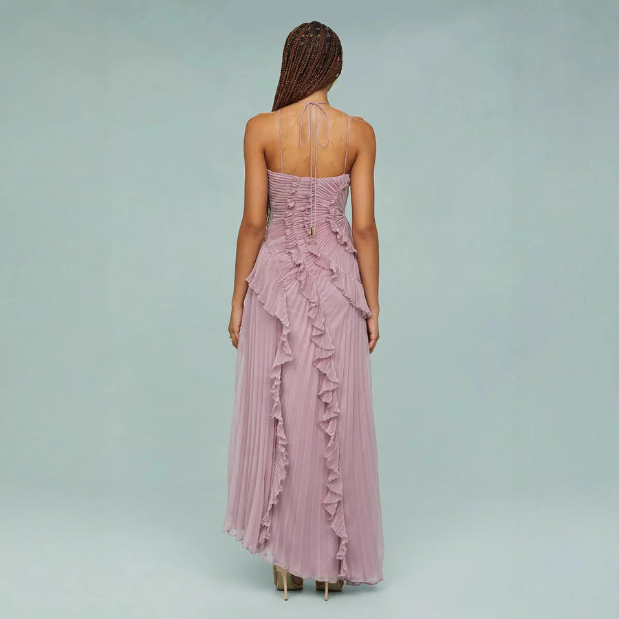 Cicouro – Vestido Longo com Babados e Costas Abertas