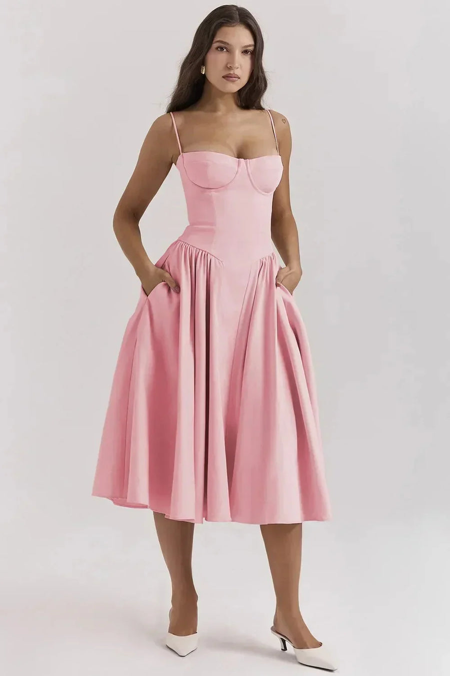 Beira Grande – Vestido Midi Retro