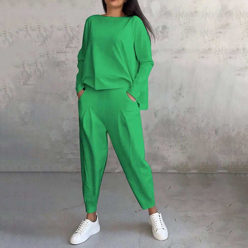 Alfândega da Fé – Conjunto de Blusa e Calças Afuniladas