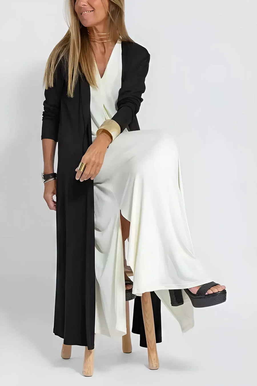 Quadrazais – Conjunto de Vestido Longo e Cardigã