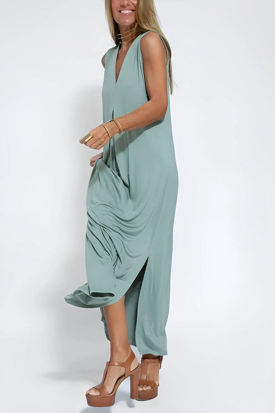 Quadrazais – Conjunto de Vestido Longo e Cardigã