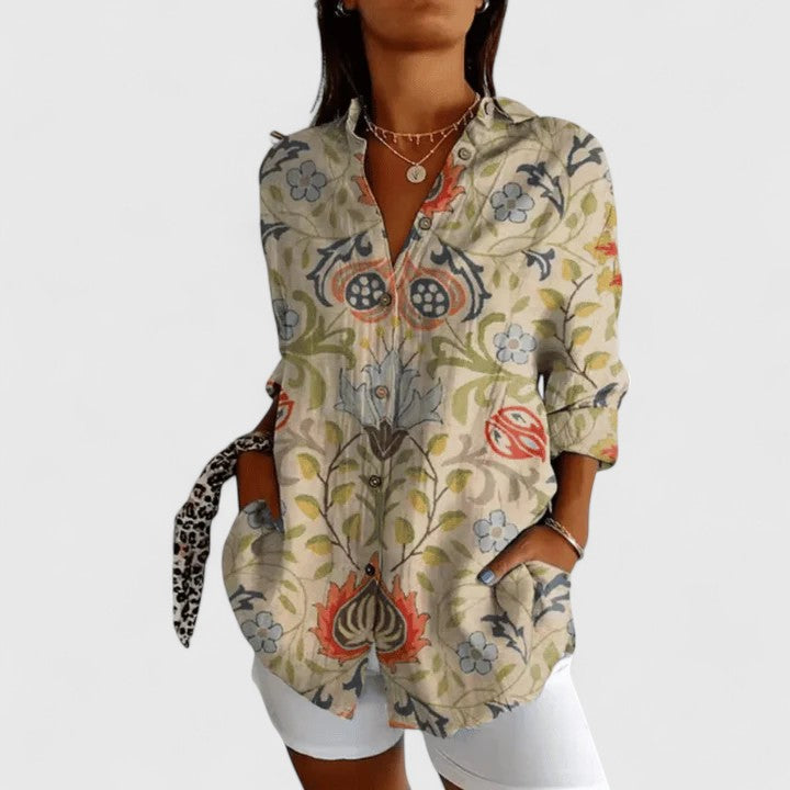 Trindade – Blusa Floral com Botões