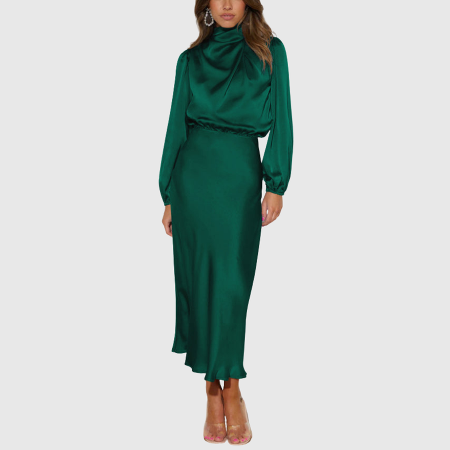 Espírito Santo – Vestido Longo de Cetim com Mangas Bispo