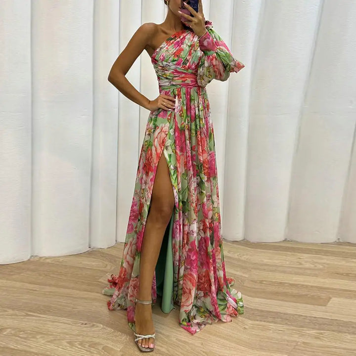 Rossas – Vestido de Um Ombro