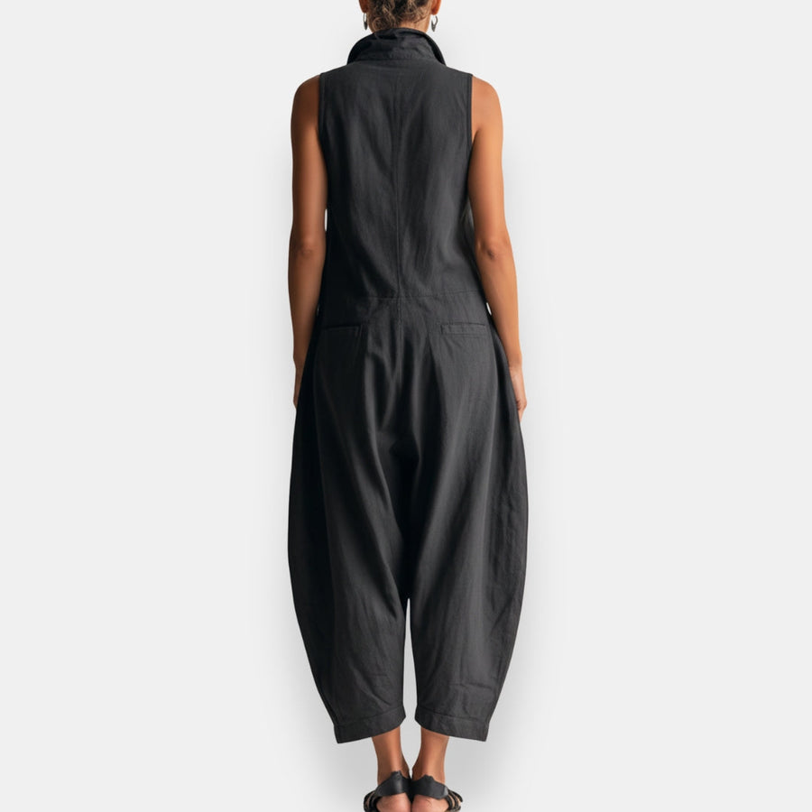 Vilarelho – Macacão Oversize com Bolsos