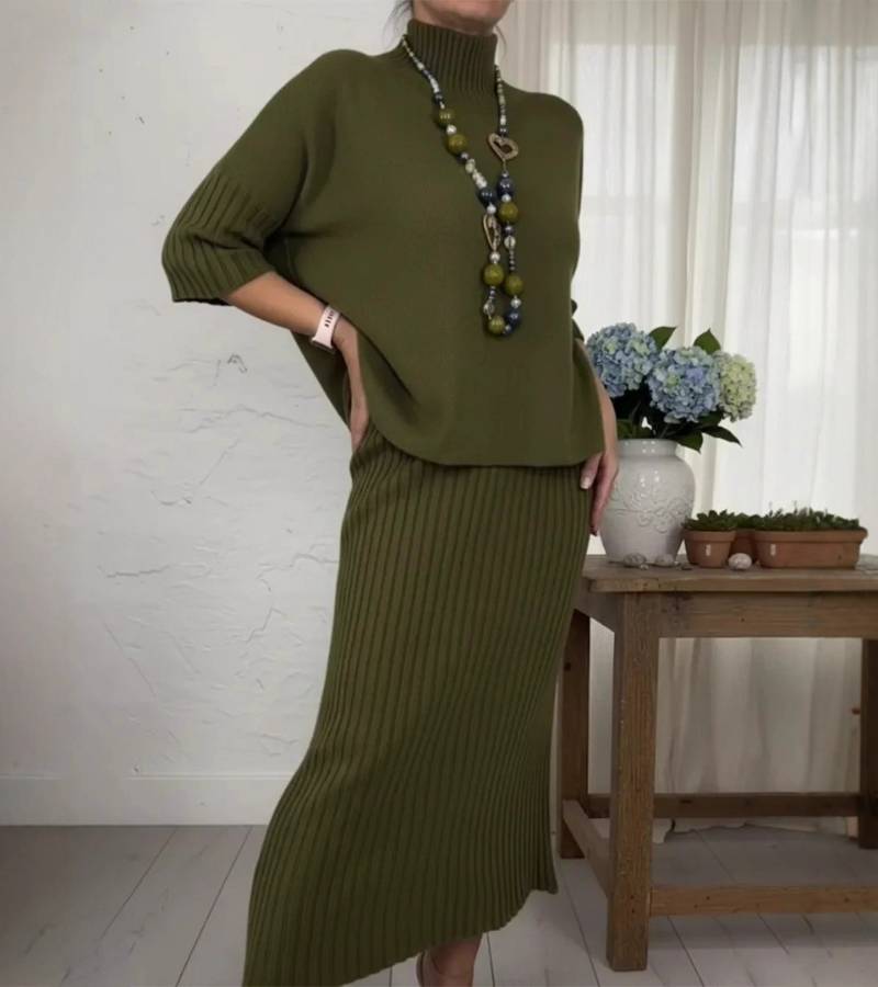 Belver – Conjunto de Malha com Saia Midi