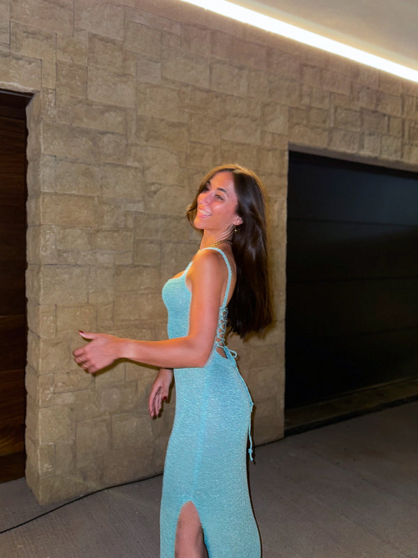 Vestido midi em malha turquesa