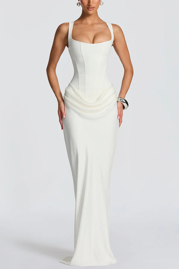Gostão – Vestido Longo com Decote Quadrado