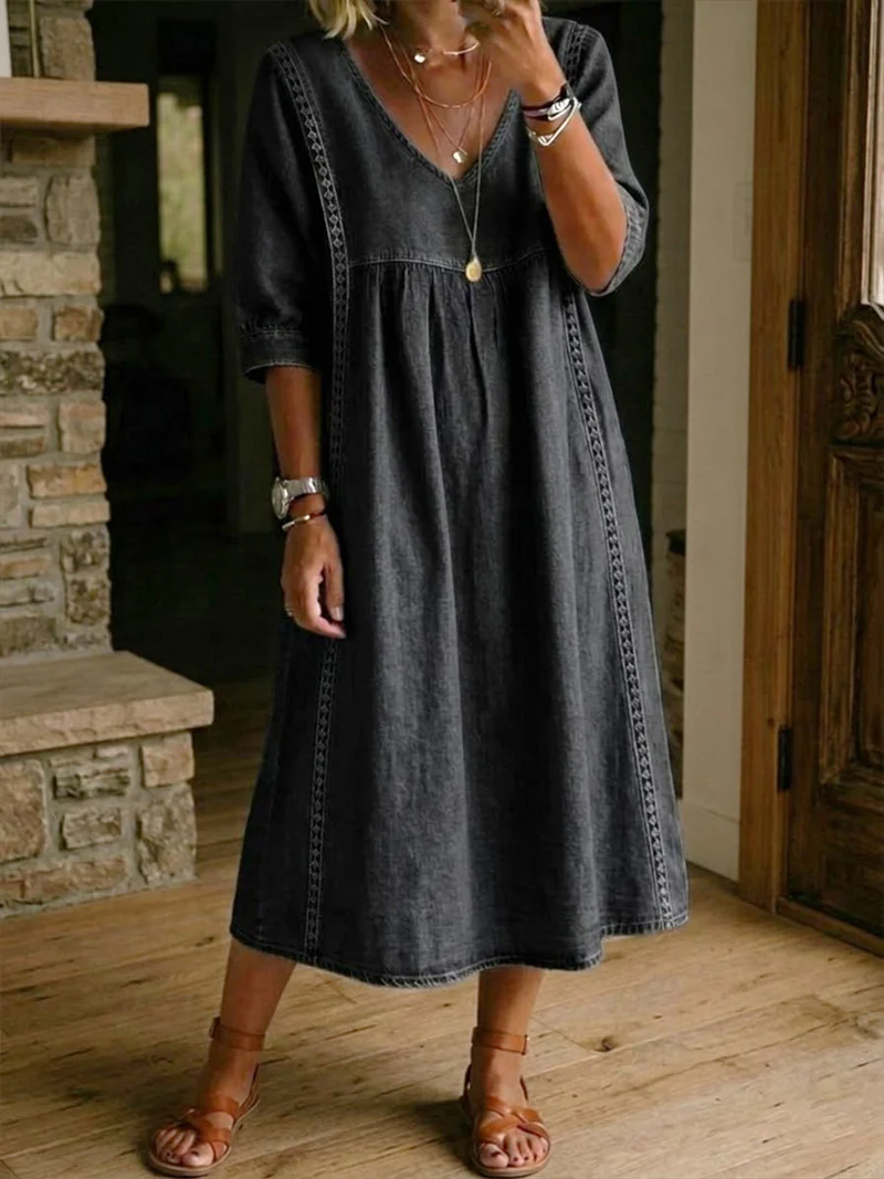 Alcanena – Vestido Midi Evasê com Renda