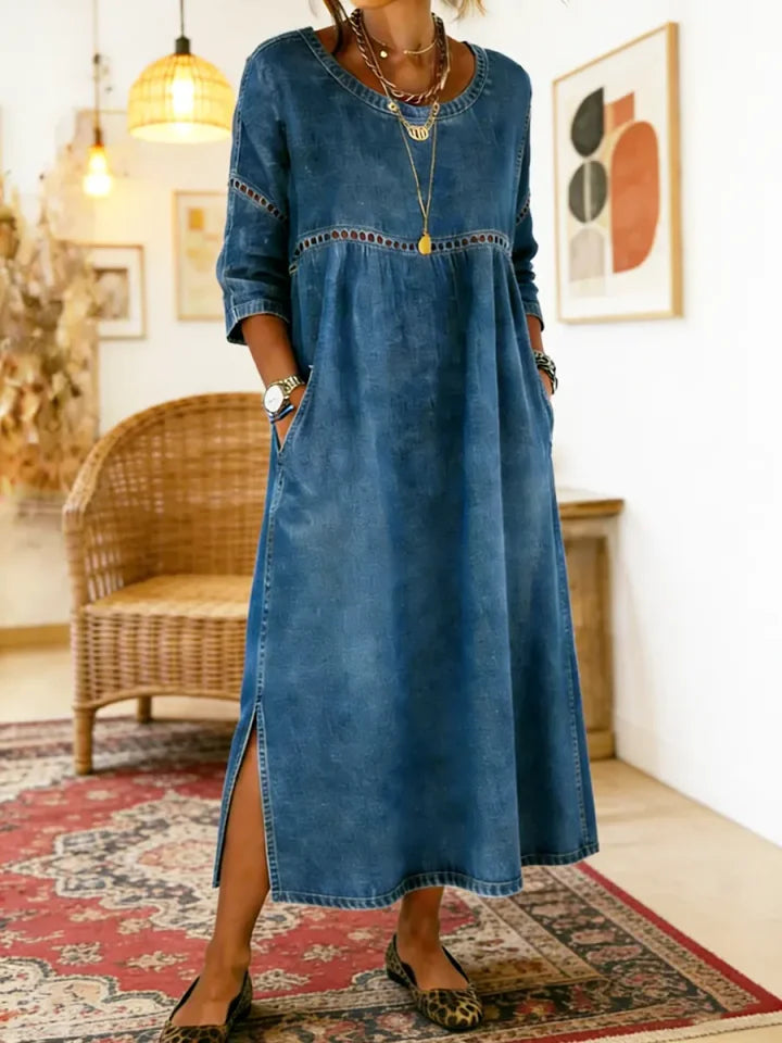 Alcanena – Vestido Midi Evasê com Renda