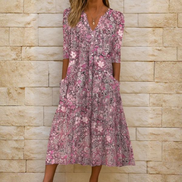 Vilachã – Vestido com Decote em V