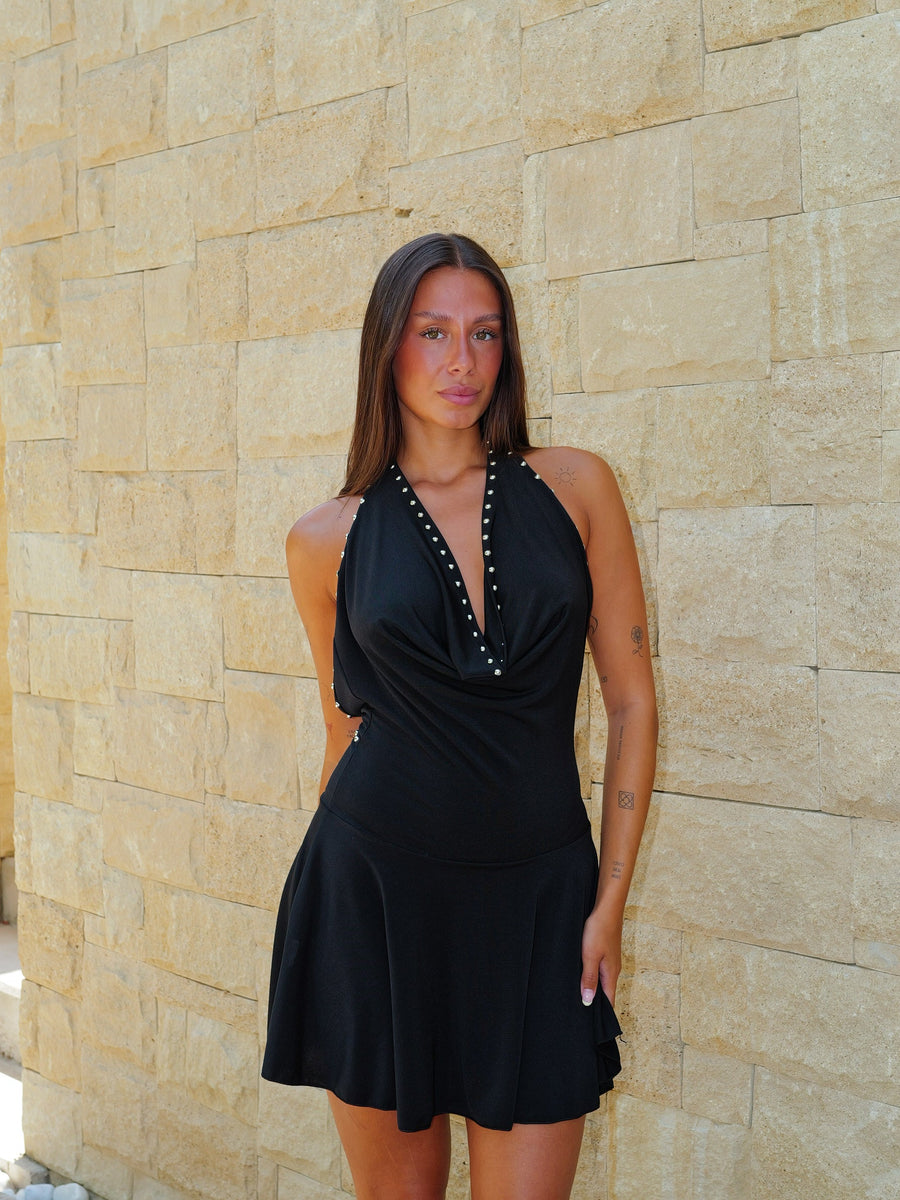 Vestido mini com decote halter e tachas, preto