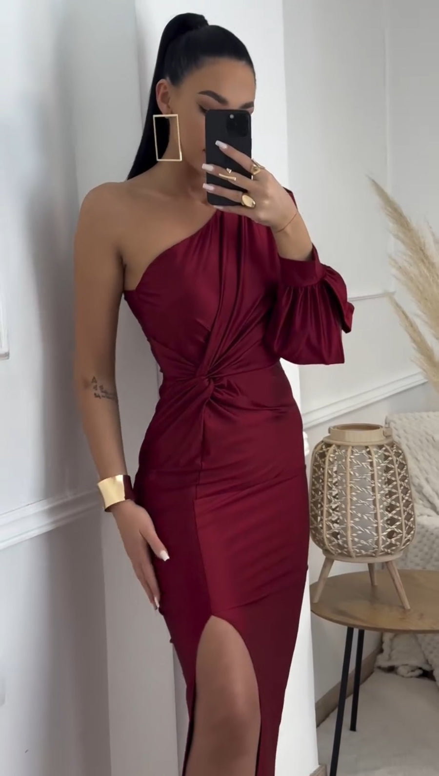 Lardosa – Vestido com Fenda Lateral