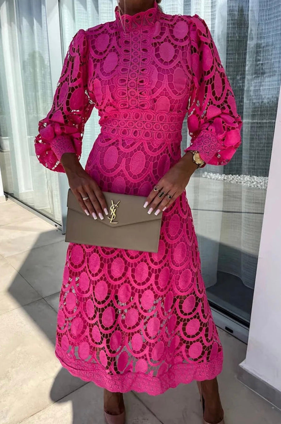 Sendim da Ribeira – Vestido Midi com Renda