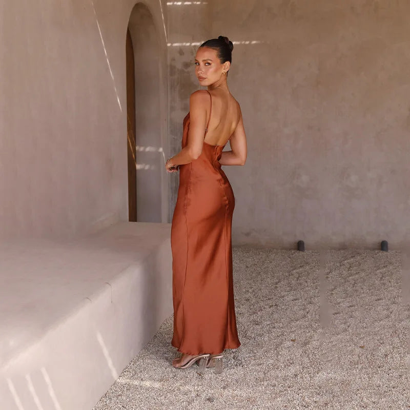 Variz – Vestido Longo de Cetim