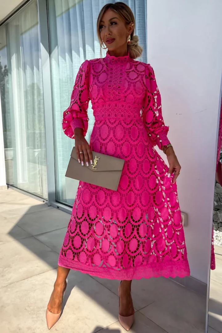 Sendim da Ribeira – Vestido Midi com Renda