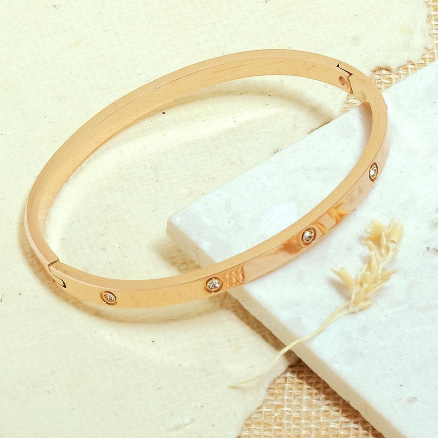 Caniçal – Pulseira Bangle com Cristais