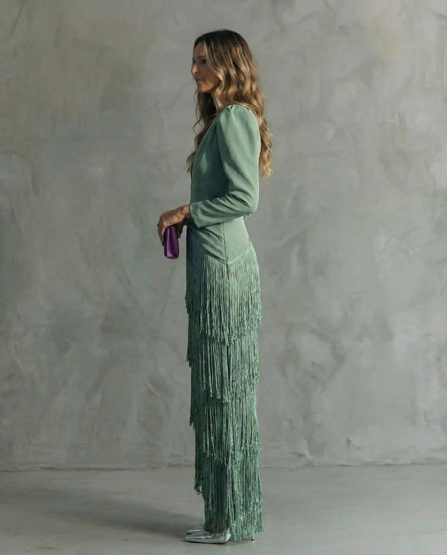 Veiros – Vestido com Mangas de Franjas