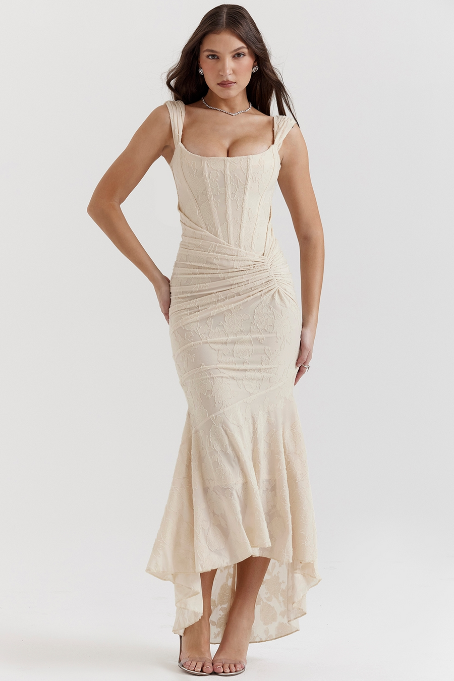 Espinhosela – Vestido Longo de Renda